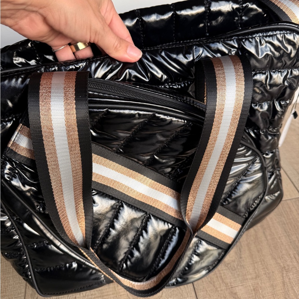 Stylish Black Quilted Women's Pockleball Bag - Picture 12 of 12